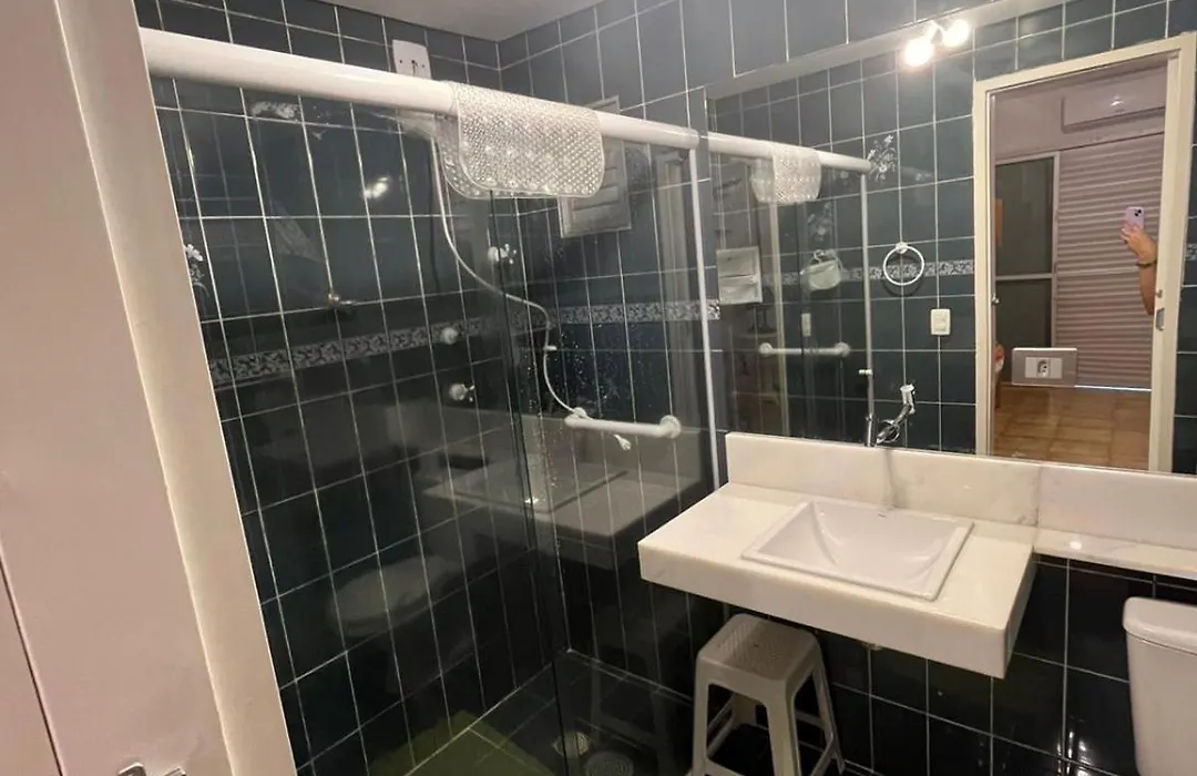 Apartamento na Praia das Toninhas-1