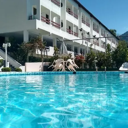 Apartamento na Praia das Toninhas-2